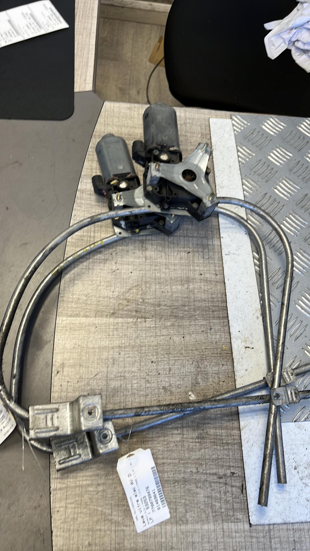 Alzacristalli elettrico anteriore destro RENAULT CLIO 1 PHASE 1 Gasolina - 1