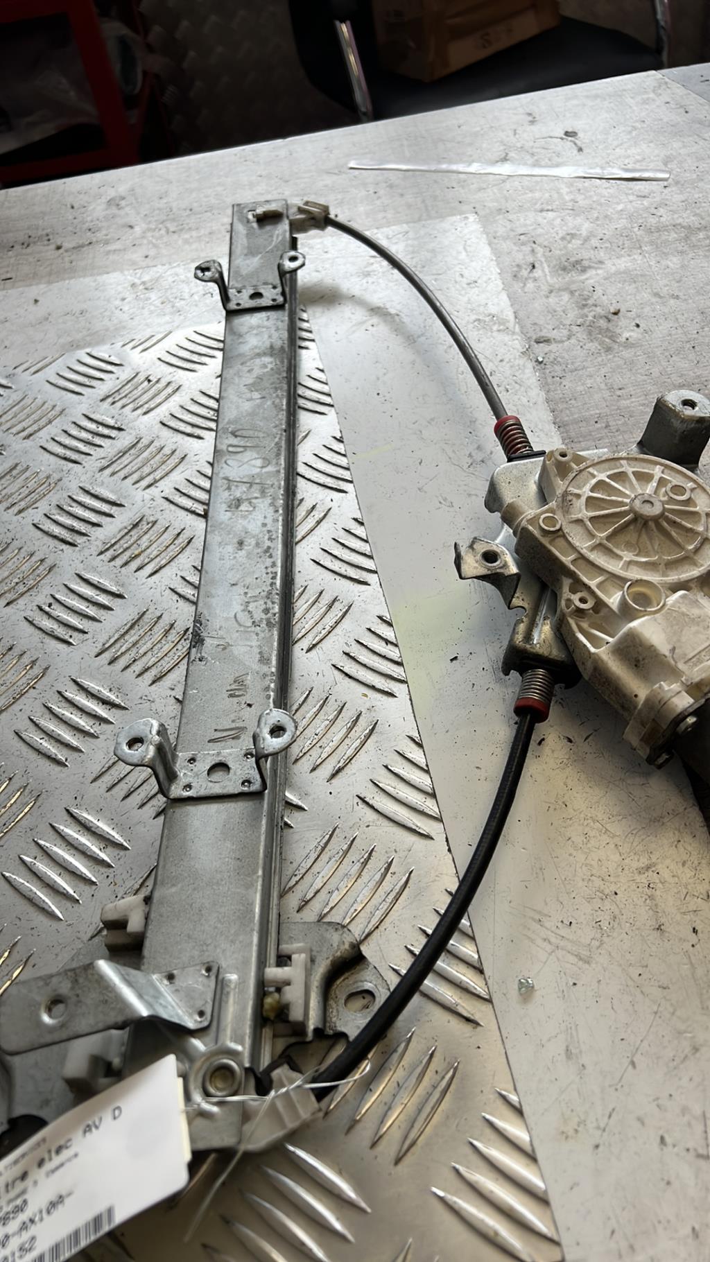 Alzacristalli elettrico anteriore destro NISSAN MICRA 3 PHASE 3 Gasolina - 1