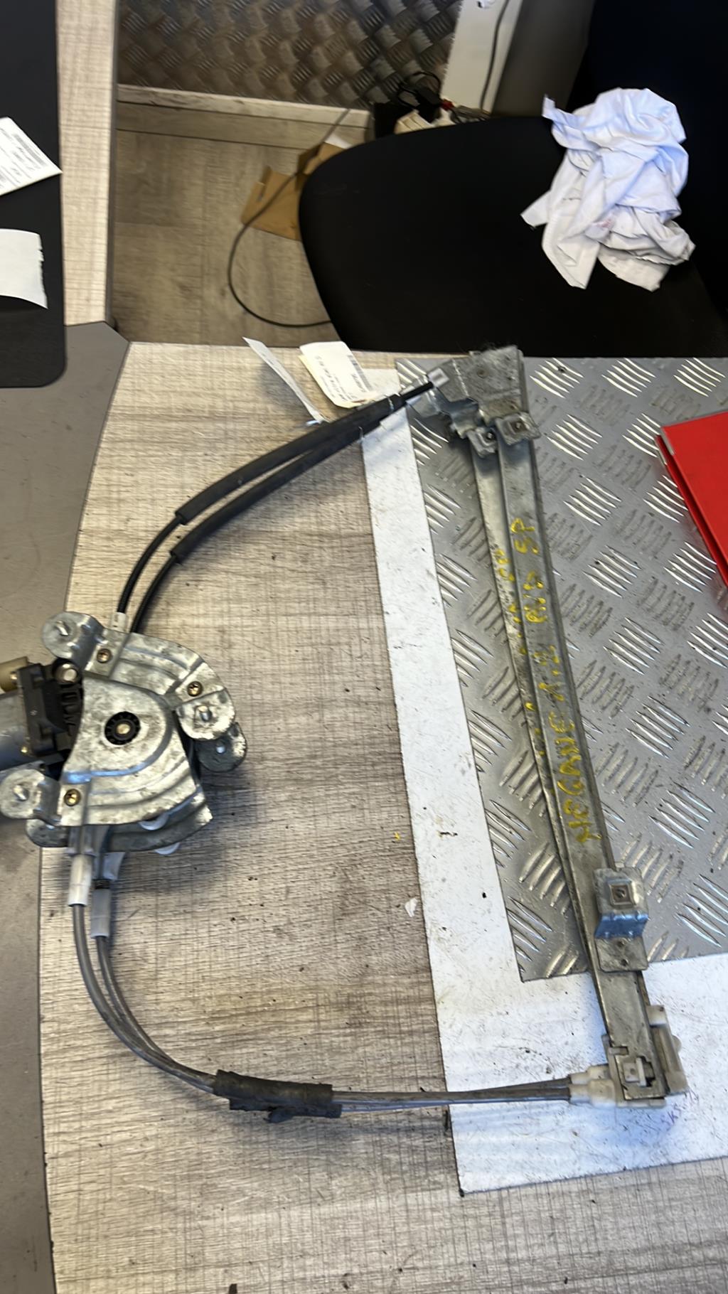 Alzacristalli elettrico anteriore destro RENAULT MEGANE 1 PHASE 1  - 1