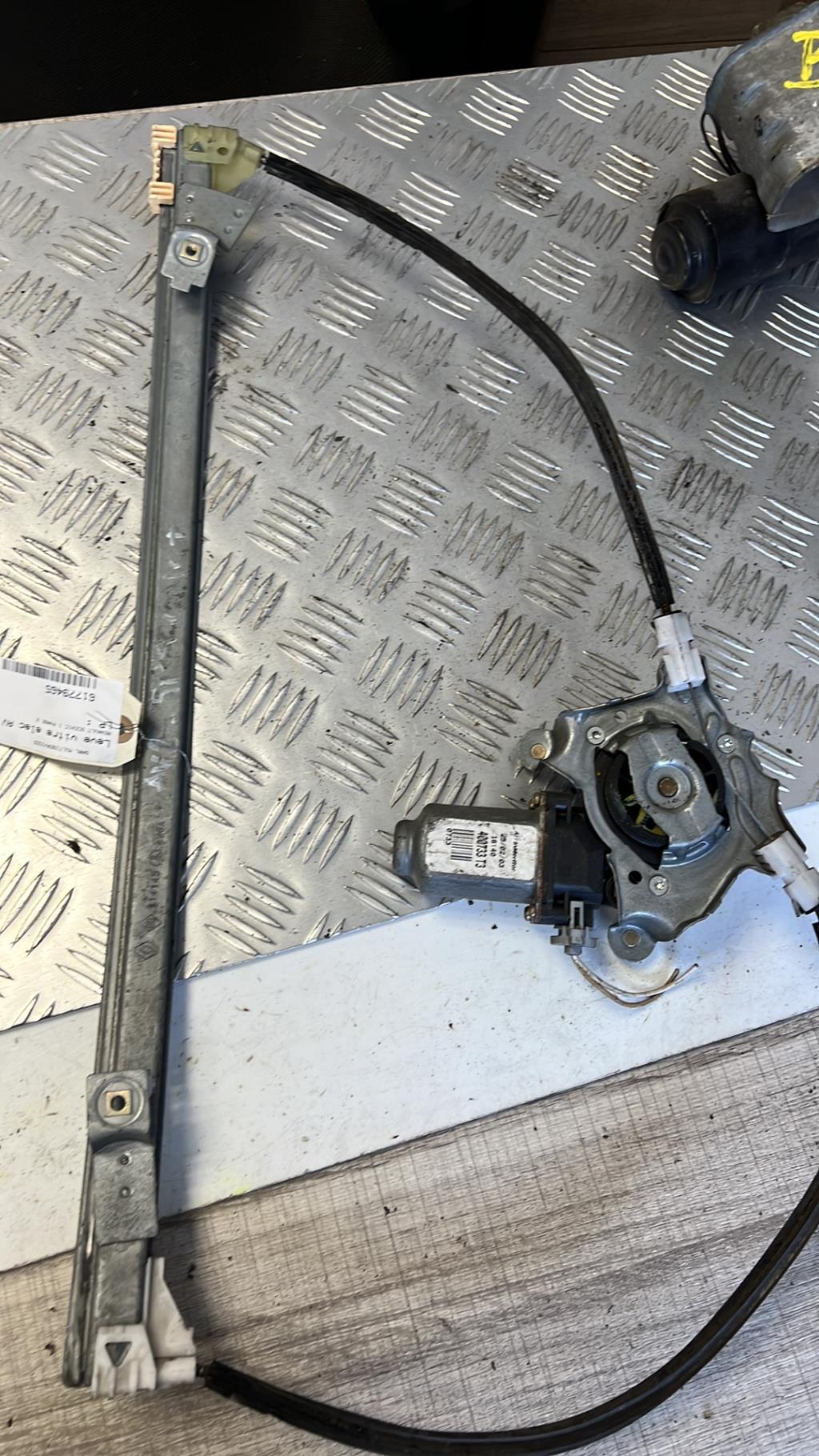 Alzacristalli elettrico anteriore sinistro RENAULT SCENIC 1 PHASE 2 Diésel - 1