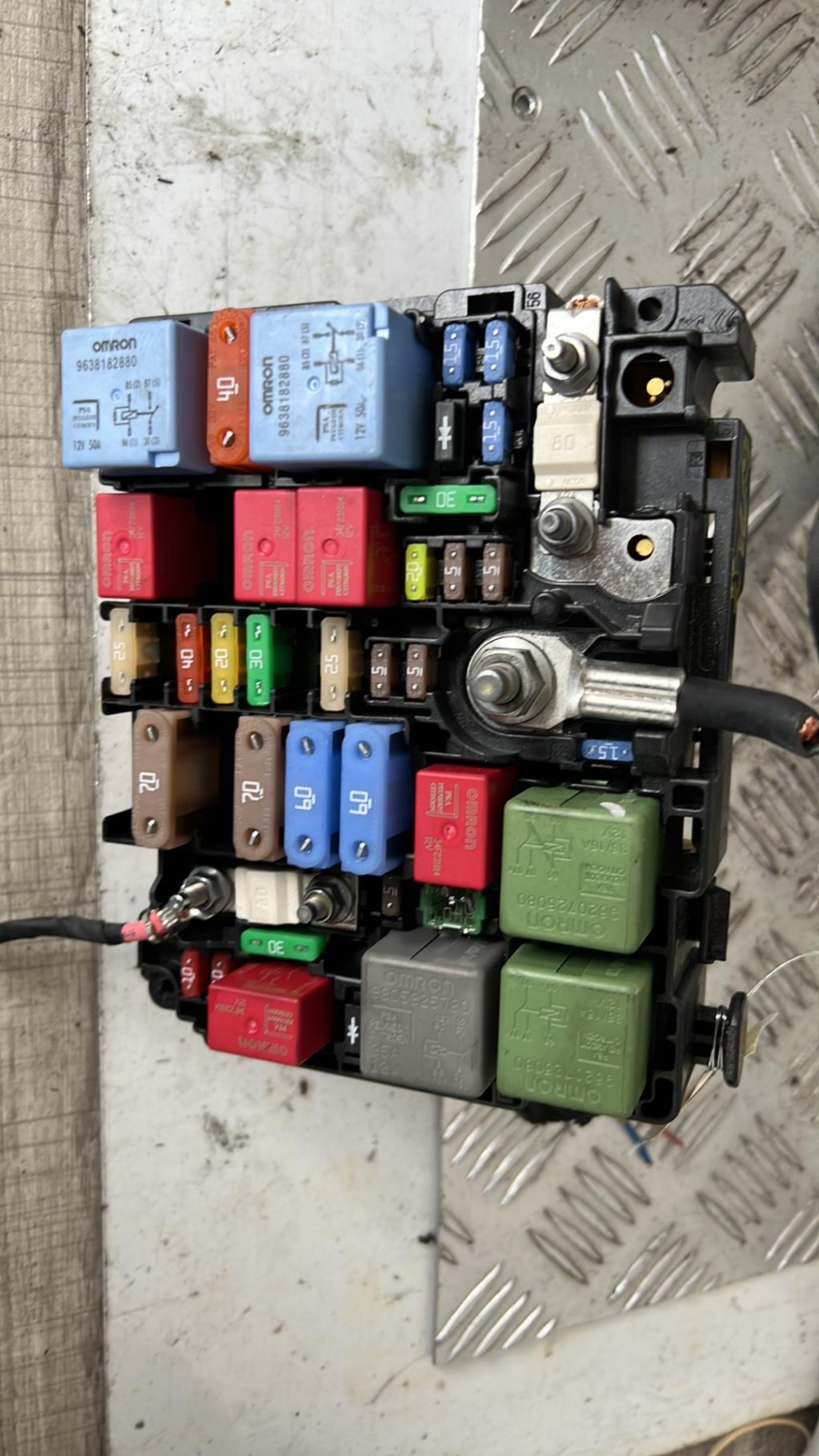 Boitier servitude moteur (BSM) CITROEN C-ELYSEE PHASE 1 Diesel - 1