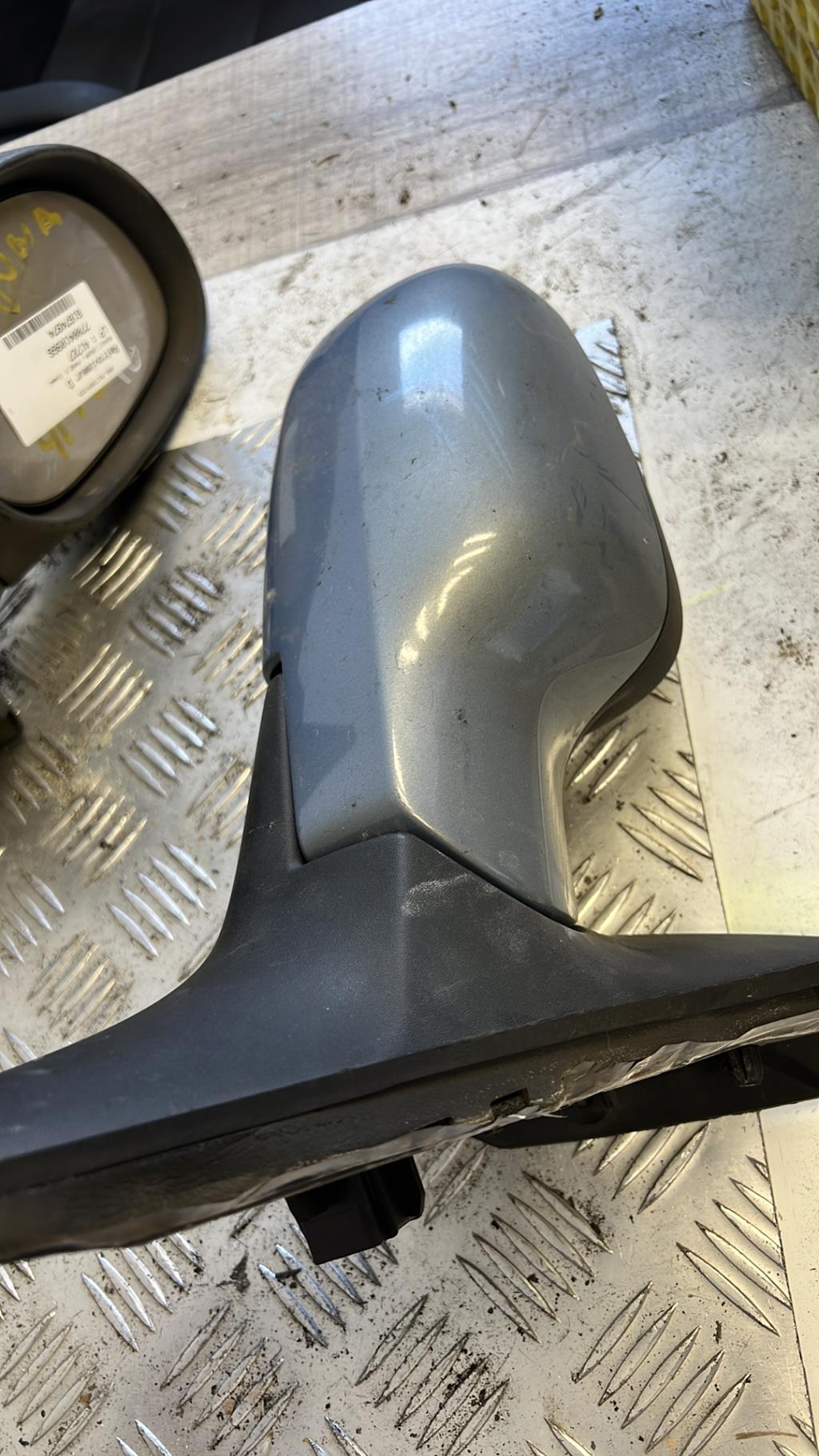 Retrovisor derecho RENAULT LAGUNA 2 PHASE 1 Diésel - 1