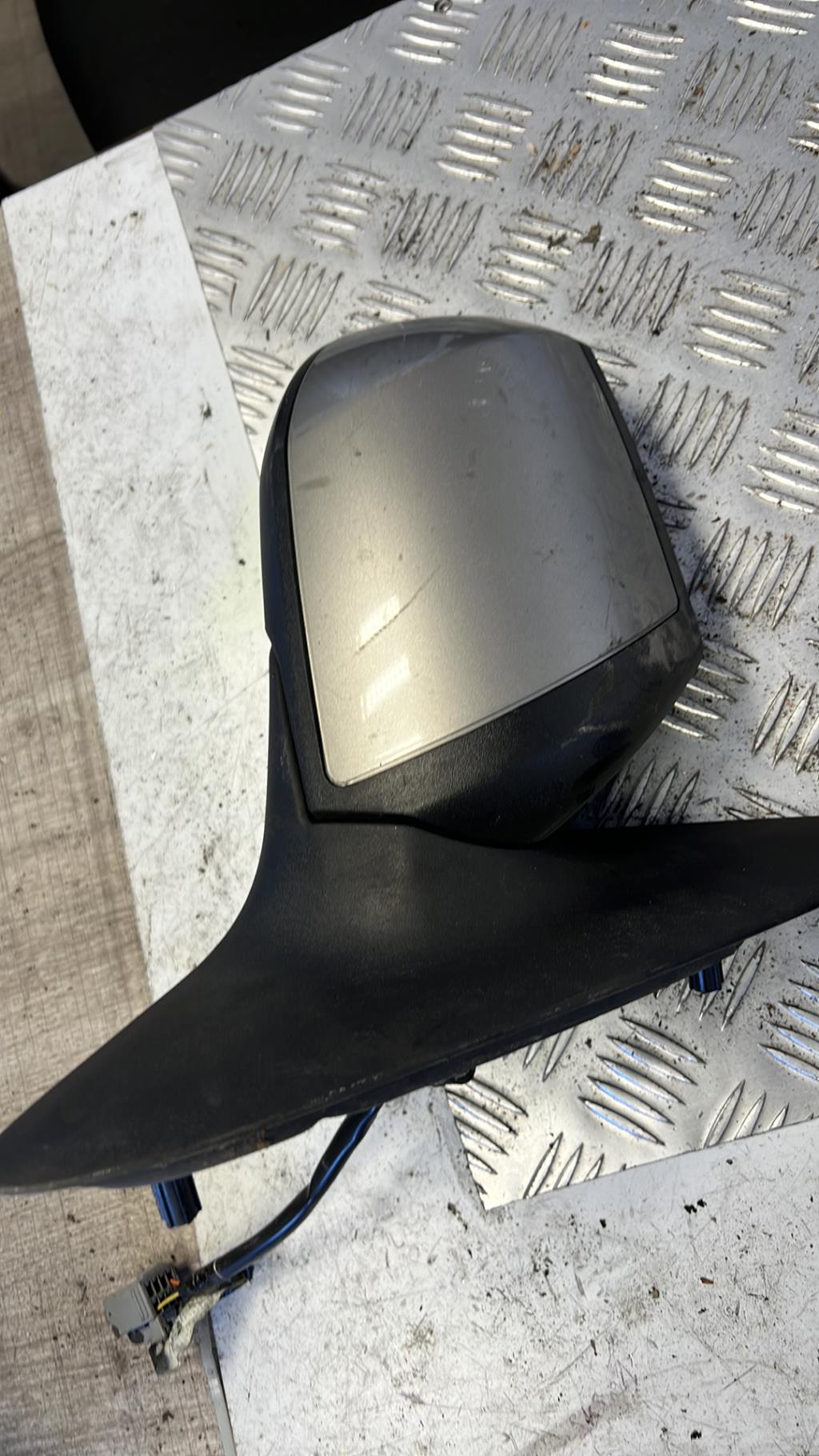 Retrovisor derecho FORD MONDEO 2 Gasolina - 1