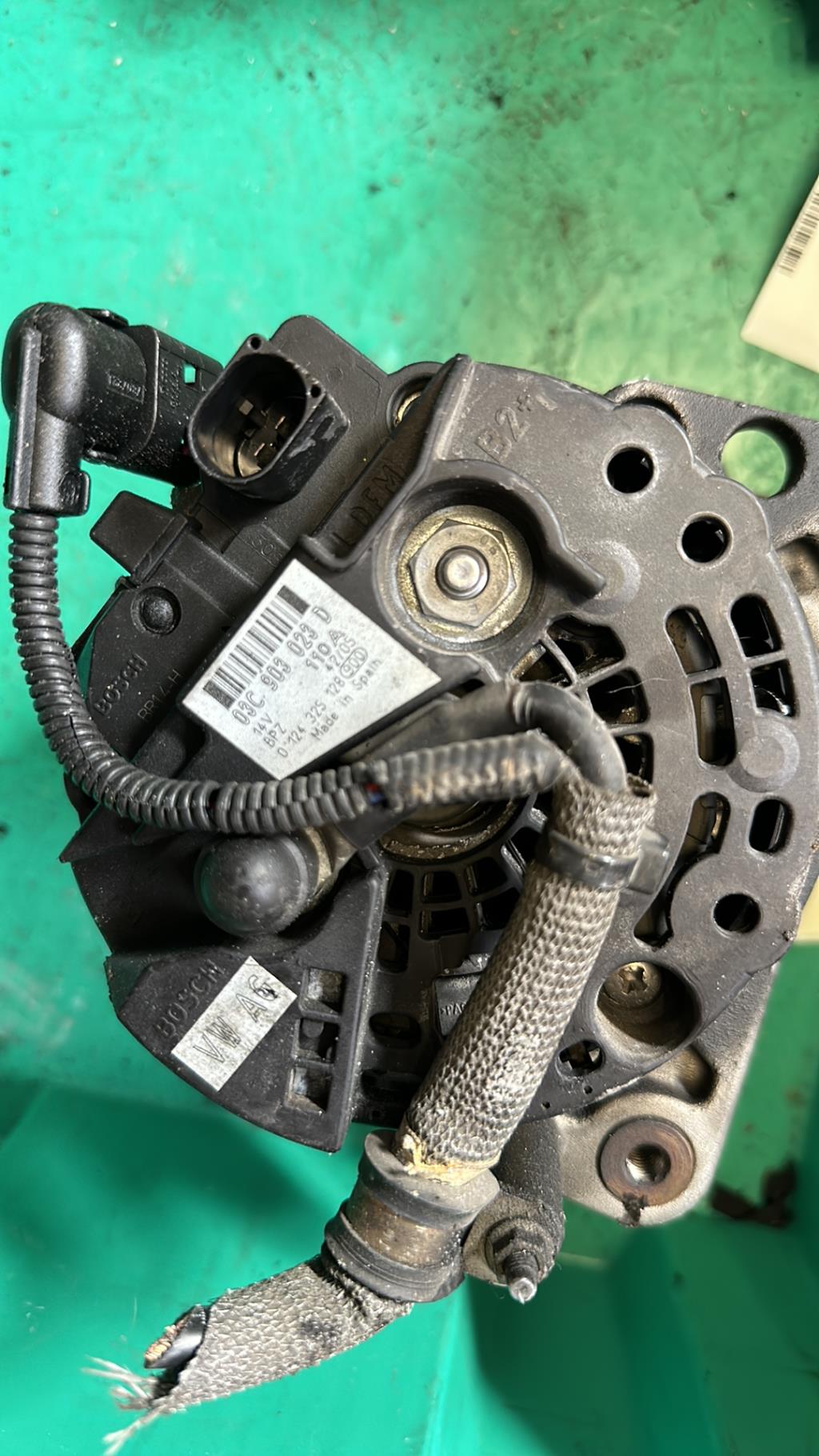 Alternatore VOLKSWAGEN GOLF 5 Gasolina - 1