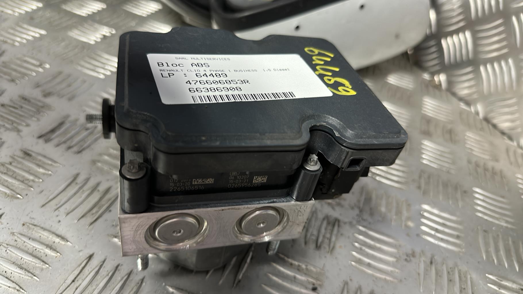Blocco ABS (antibloccaggio freni) RENAULT CLIO 4 PHASE 1 Diésel - 1