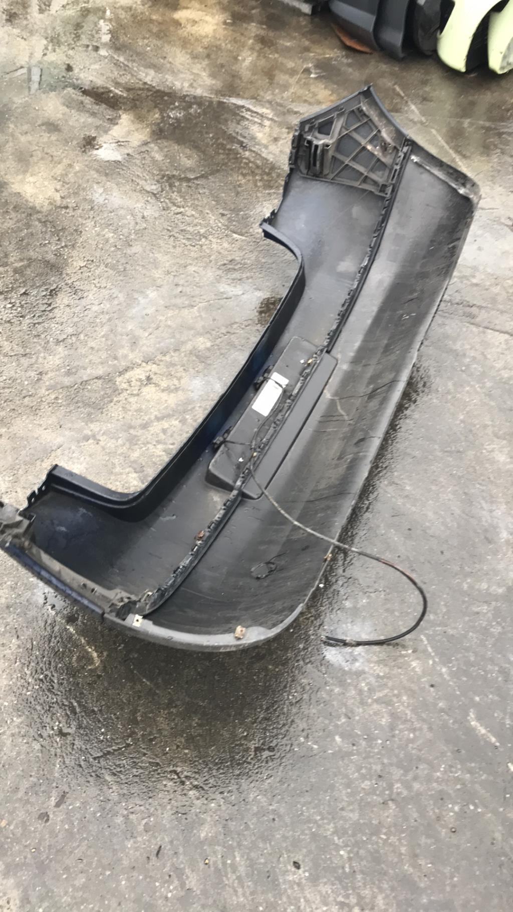 Paraurti posteriore VOLKSWAGEN GOLF 5 Gasolina - 1