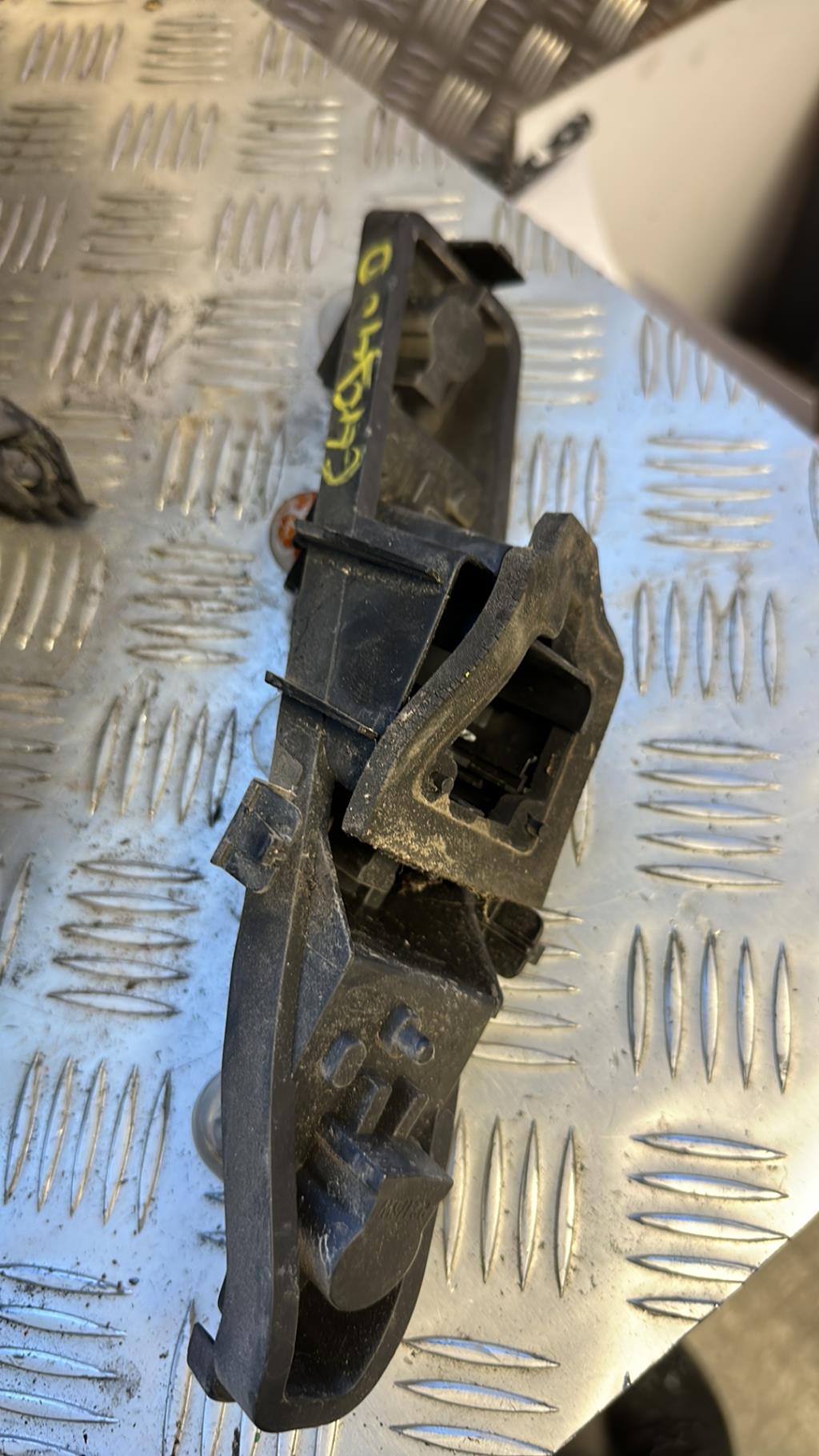Base portalampade fanale posteriore destro RENAULT SCENIC 2 PHASE 1 Gasolina - 1