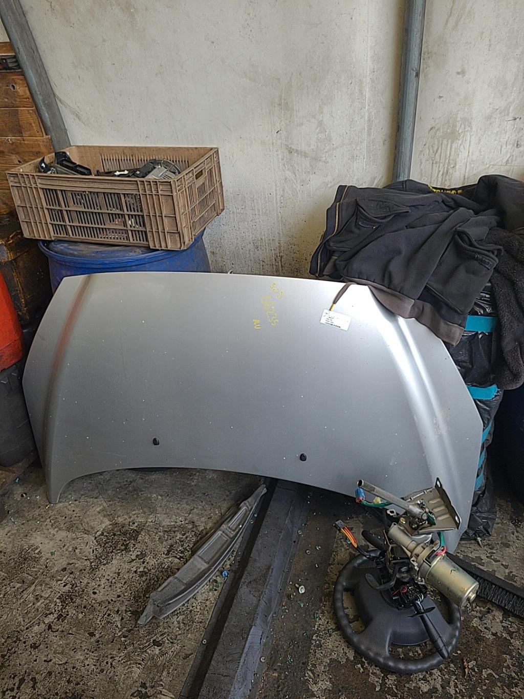 Capot PEUGEOT 308 1 SW PHASE 2 BREAK Diesel - 1