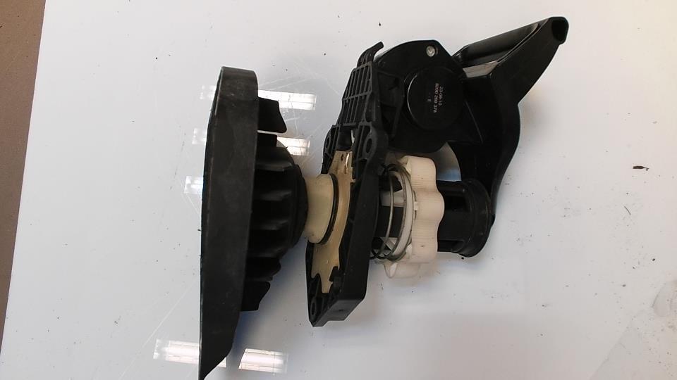 Treuil de roue de secours RENAULT CLIO 3 PHASE 1 Diesel - 1