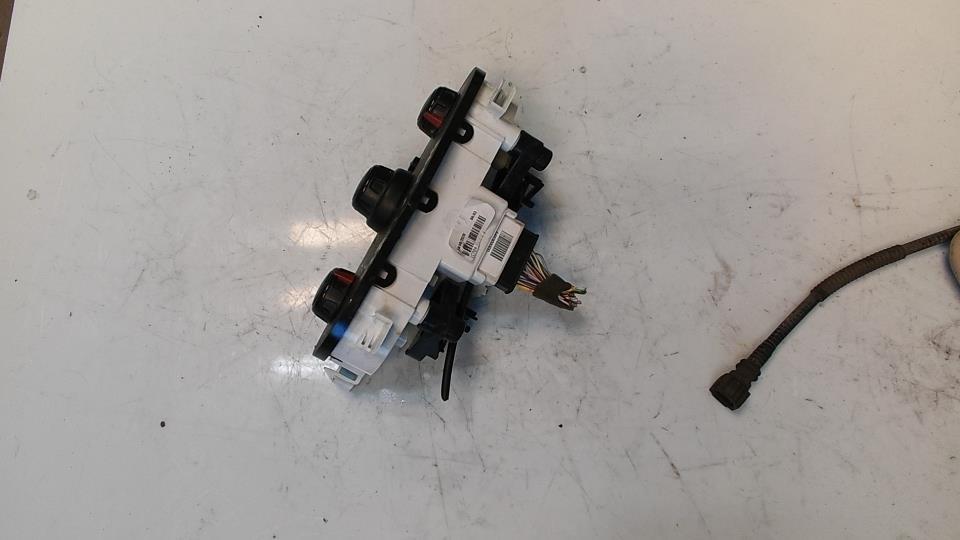 Comandi riscaldamento DACIA SANDERO 2 PHASE 2 Gasolina - 1