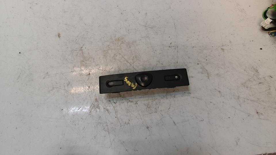 Bouton de warning RENAULT CLIO 2 CAMPUS PHASE 1 Diesel - 1