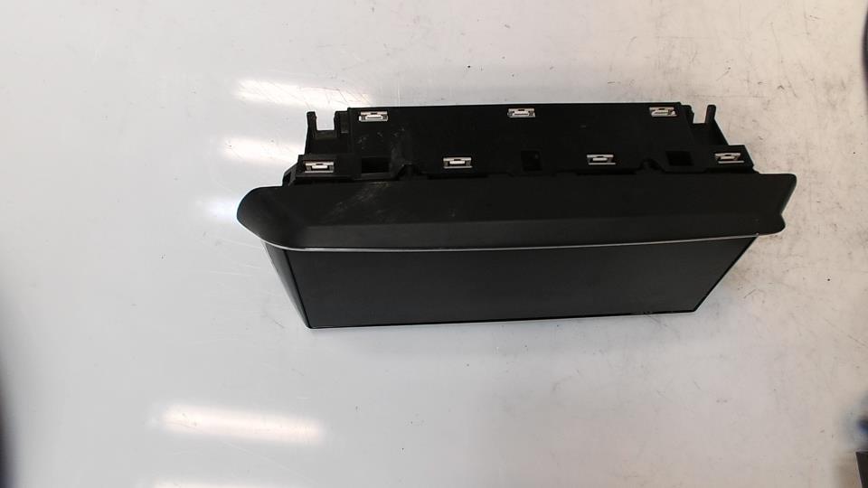 Ecran GPS PEUGEOT 208 2 Essence - 1