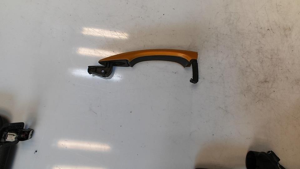 Maniglia portiera anteriore destra PEUGEOT 208 2 Gasolina - 1