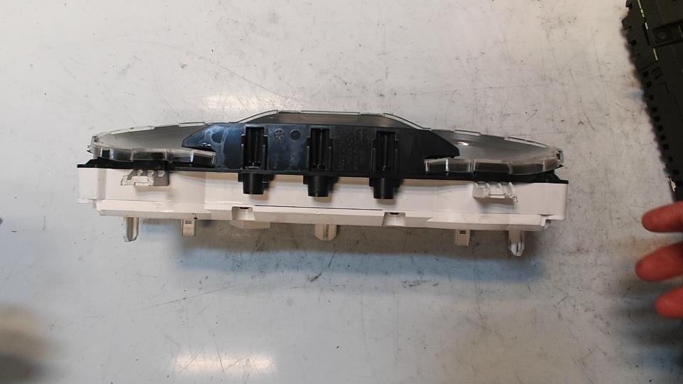 Compteur PEUGEOT PARTNER 3 PHASE 1 Diesel - 1
