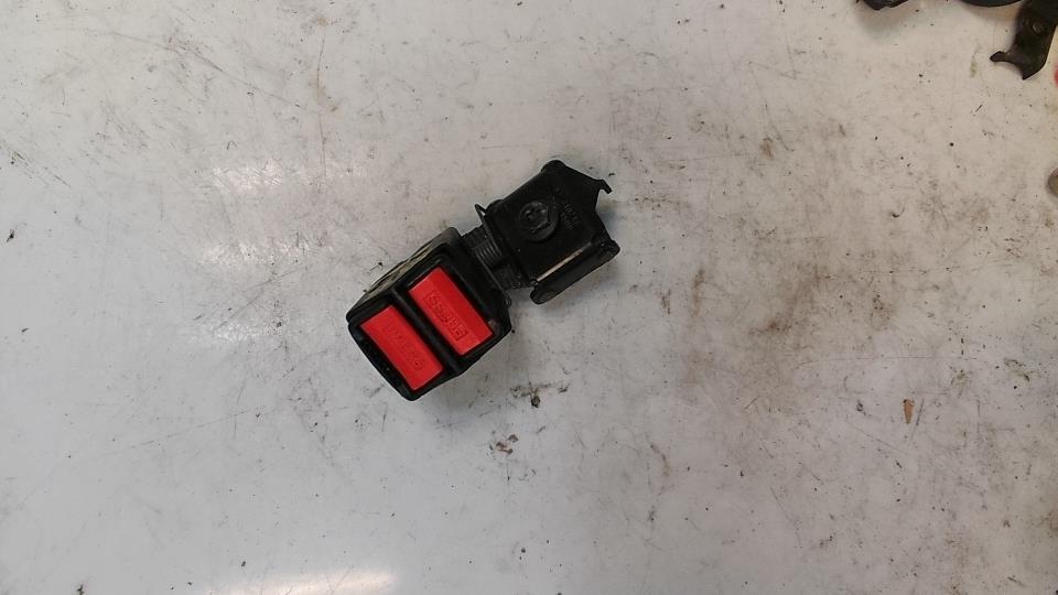 Aggancio cintura sicurezza posteriore destro RENAULT CLIO 2 PHASE 1 Gasolina - 1
