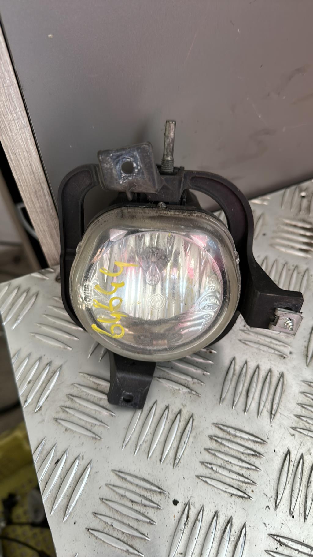 Anti brouillard gauche (feux) FORD KA 2 PHASE 2 Essence - 1