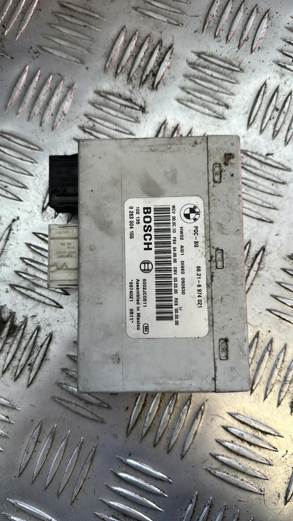 Calculateur BMW SERIE 1 E87 PHASE 1 Diesel - 1
