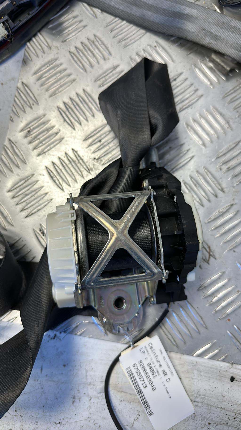 Cintura di sicurezza posteriore destra RENAULT CLIO 3 PHASE 1 Gasolina - 1