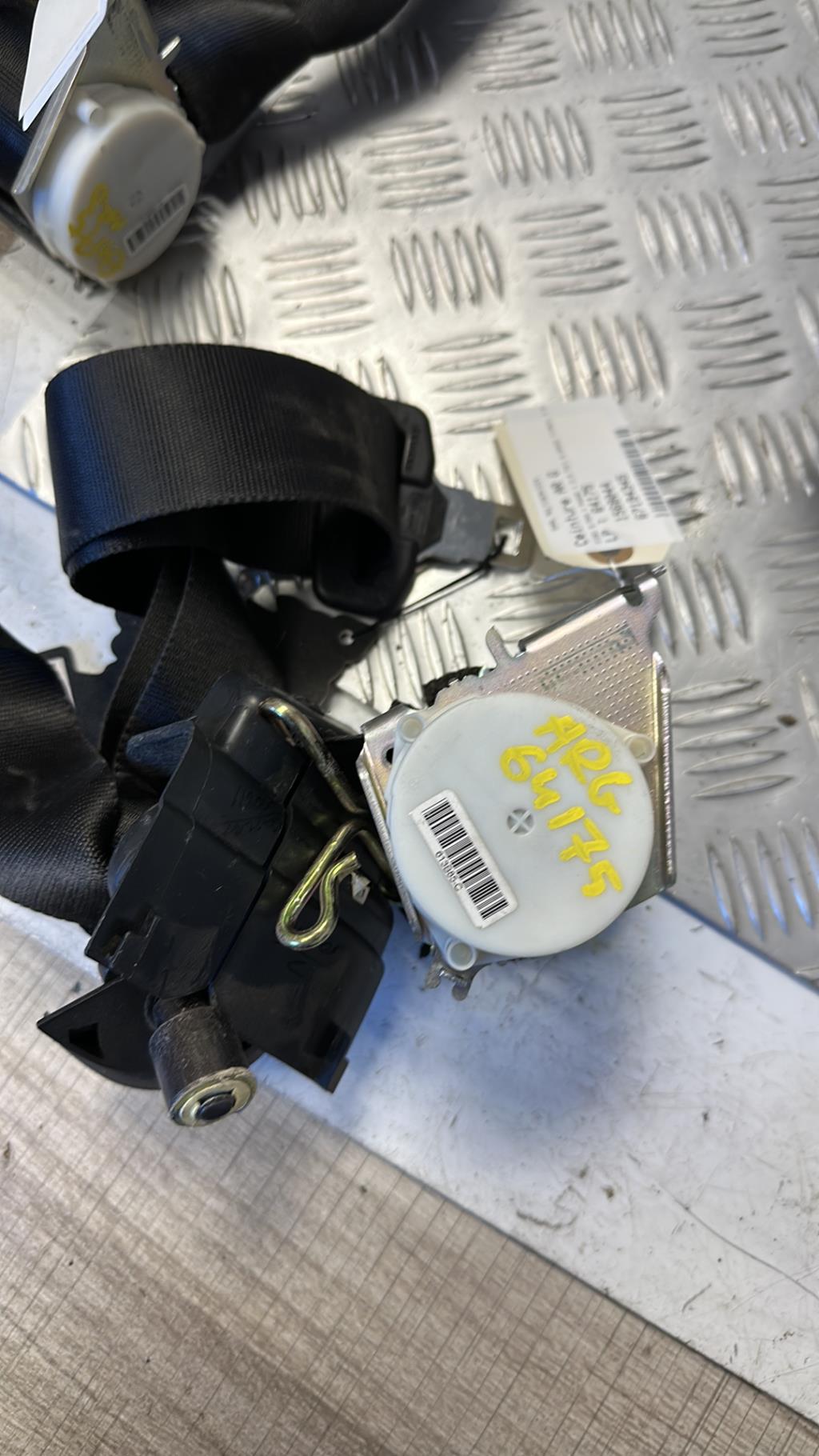 Cintura di sicurezza posteriore sinistra FORD S-MAX 1 PHASE 1 Diésel - 1