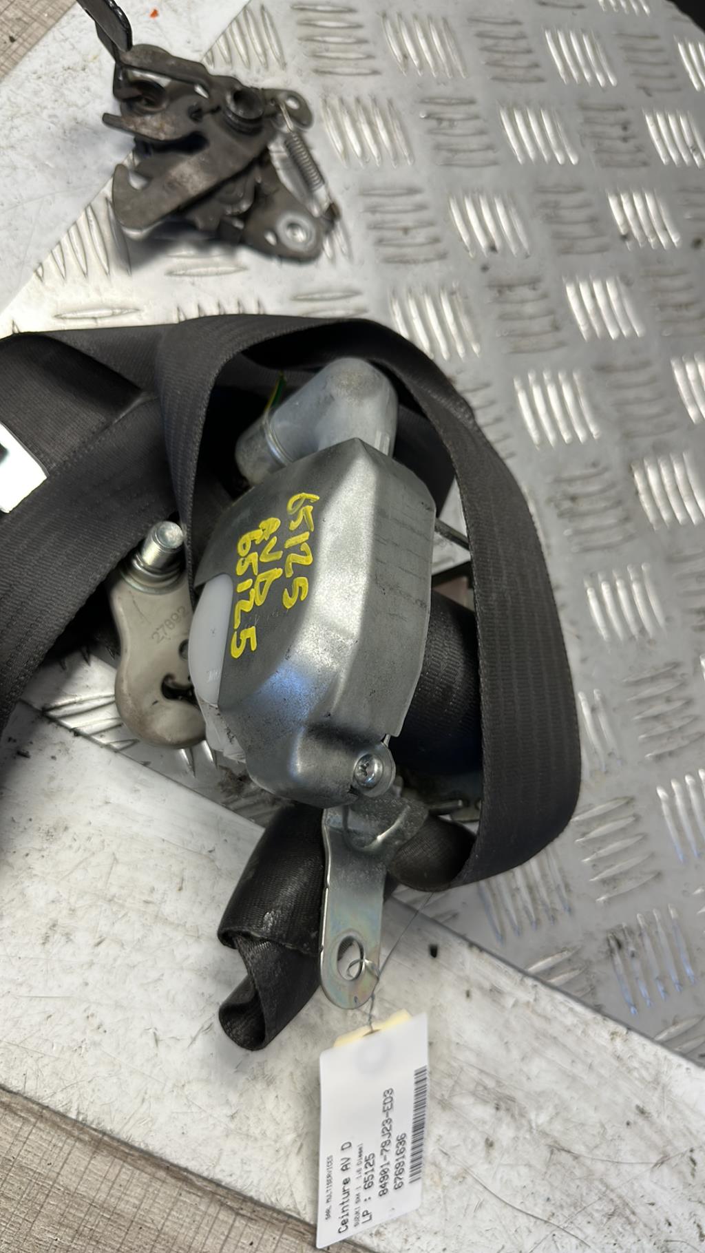 Cintura di sicurezza anteriore destra SUZUKI SX4 1 Diésel - 1
