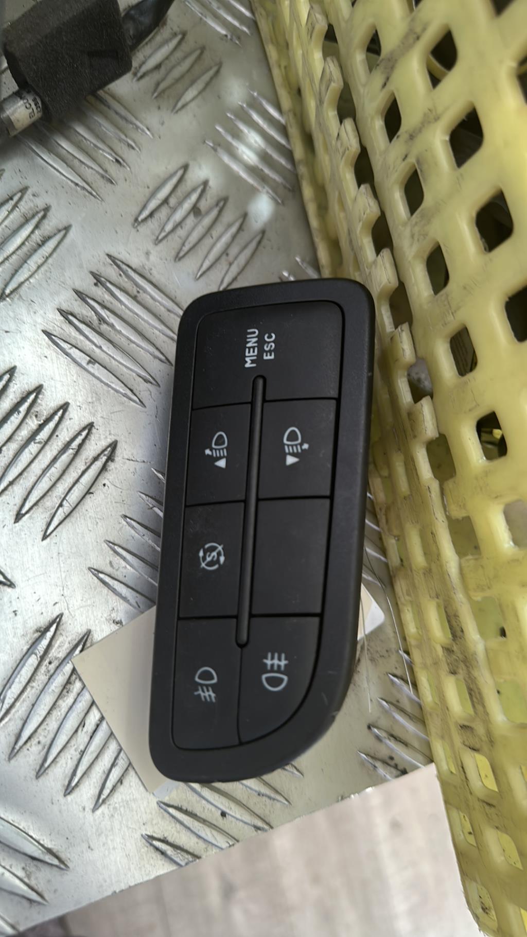 Commande de phare ALFA ROMEO MITO PHASE 1 Diesel - 1
