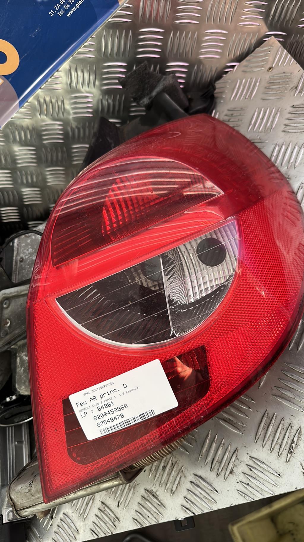 Fanale posteriore principale destro (luci) RENAULT CLIO 3 PHASE 1 Gasolina - 1