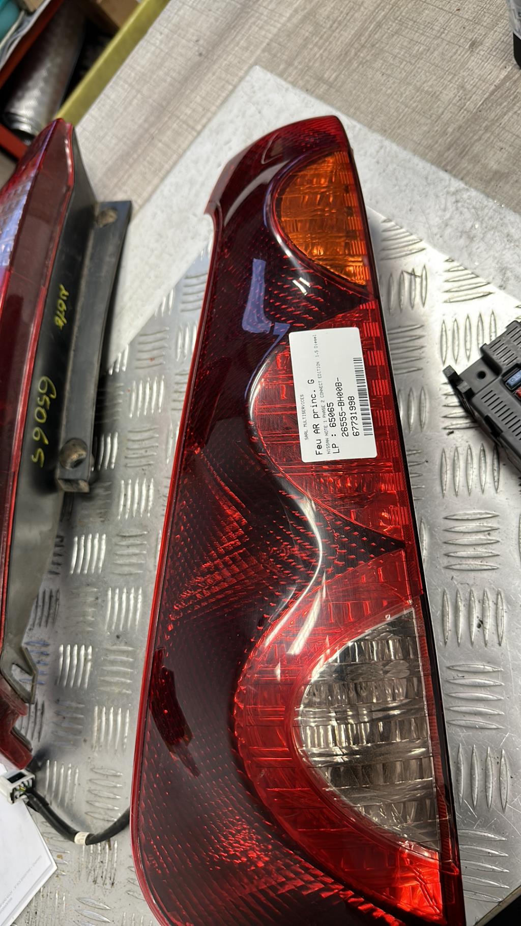 Fanale posteriore principale sinistro (luci) NISSAN NOTE 1 PHASE 2 Diésel - 1