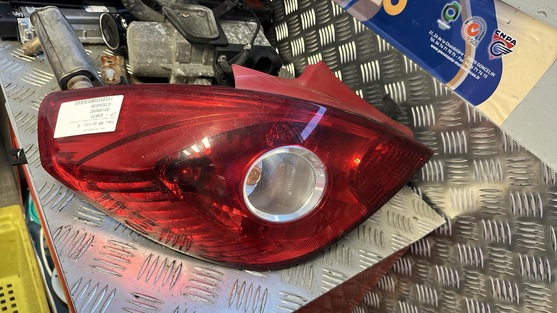 Fanale posteriore principale sinistro (luci) OPEL CORSA D PHASE 1 Diésel - 1