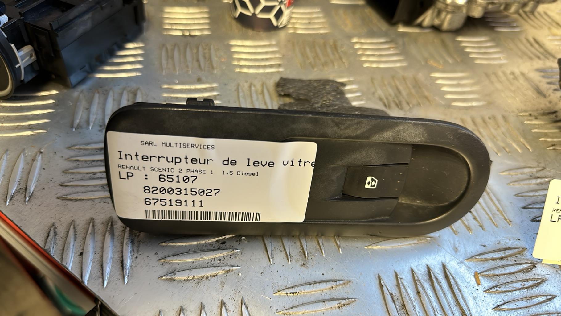 Interruttore lavacristalli anteriore destro RENAULT SCENIC 2 PHASE 1 Diésel - 1