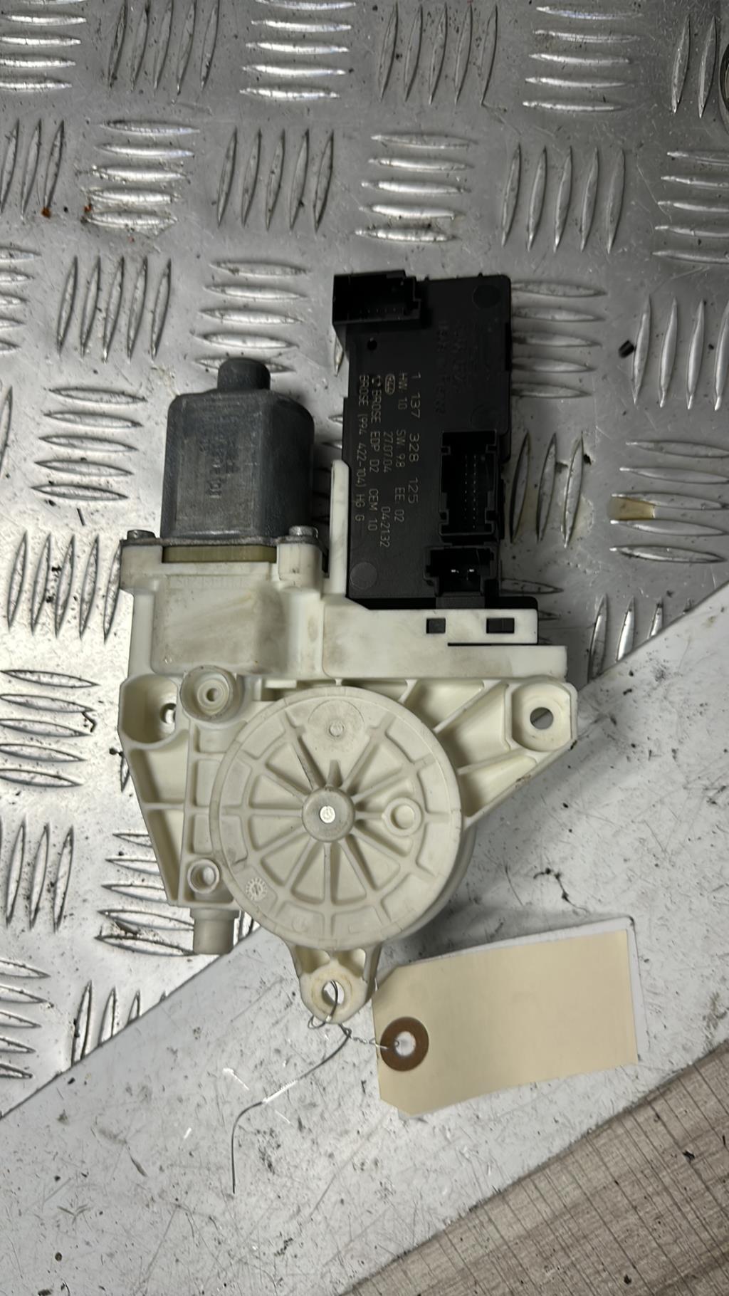 Motore alzacristalli anteriore sinistro PEUGEOT 407 PHASE 1 Diésel - 1