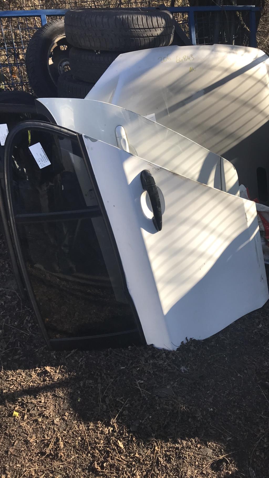 Portiera posteriore sinistra BMW SERIE 1 E87 PHASE 1 Diésel - 1