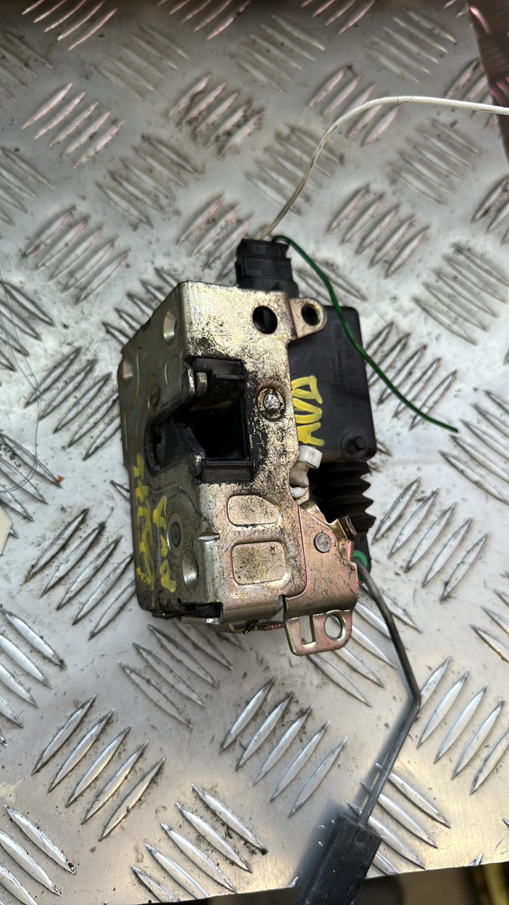Serrure avant droit RENAULT MASTER 2 PHASE 1 Diesel - 1