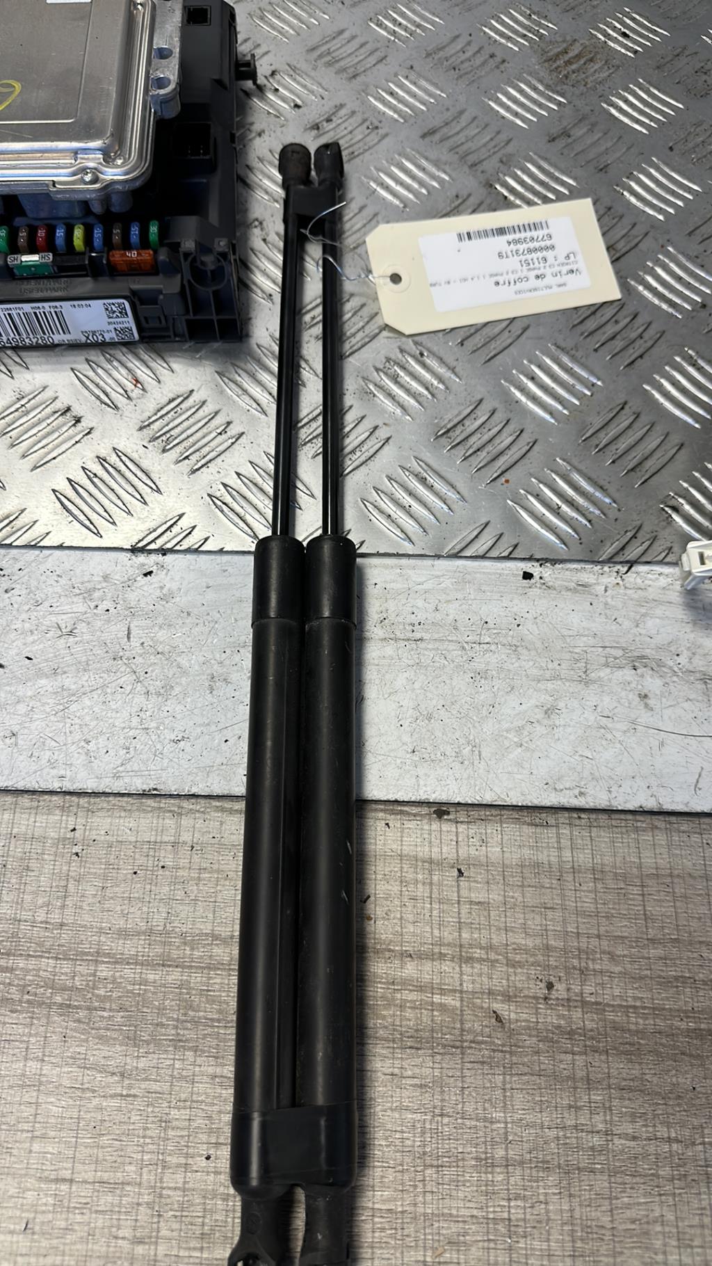 Verin de coffre CITROEN C3 2 PHASE 1 Diesel - 1