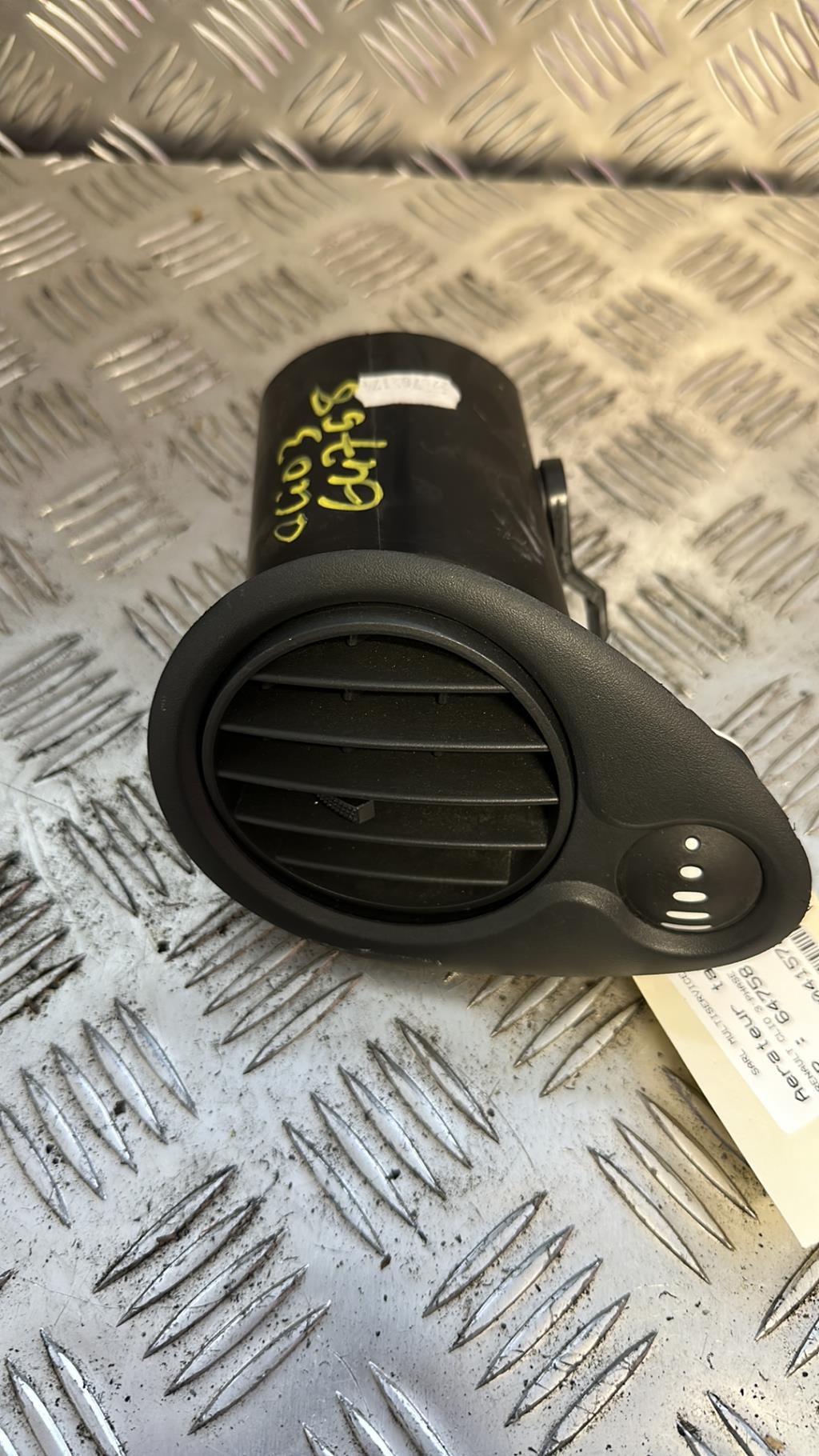 Bocchetta aerazione cruscotto anteriore sinistra RENAULT CLIO 3 PHASE 1 Gasolina - 1
