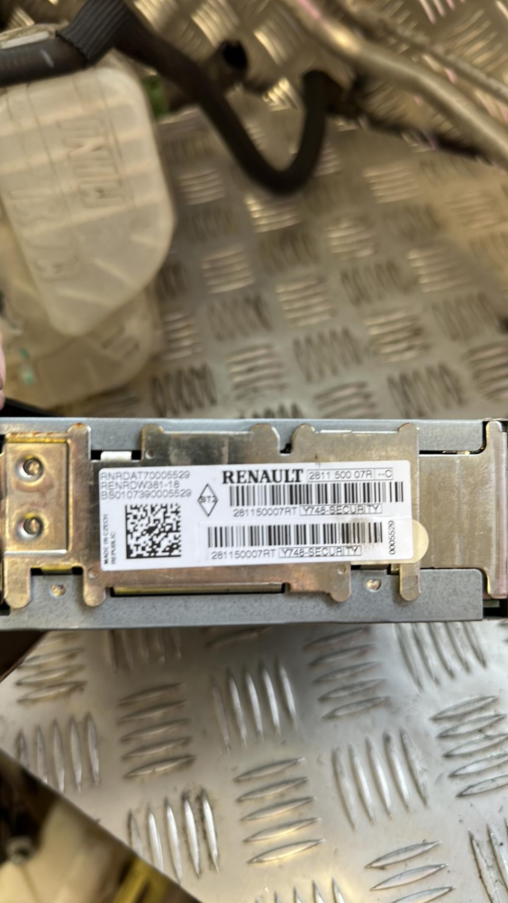 Autoradio originale RENAULT LAGUNA 3 PHASE 1 Diésel - 1