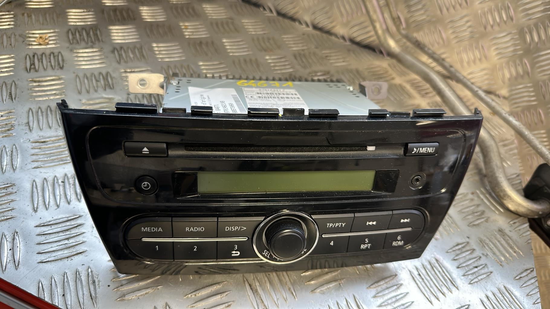 Autoradio originale MITSUBISHI SPACE STAR 3 Gasolina - 1