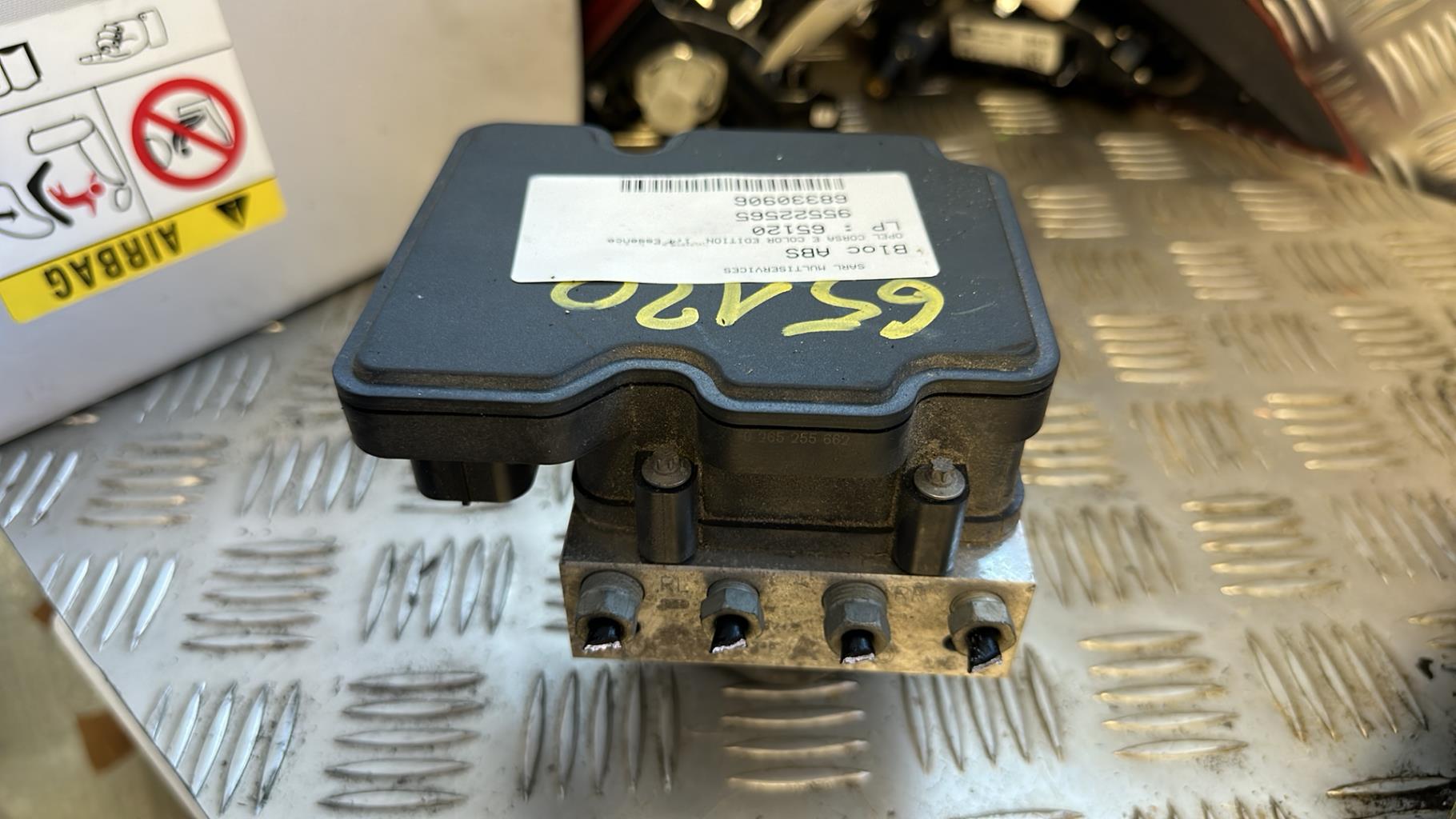 Bloc ABS (freins anti-blocage) OPEL CORSA E Essence - 1