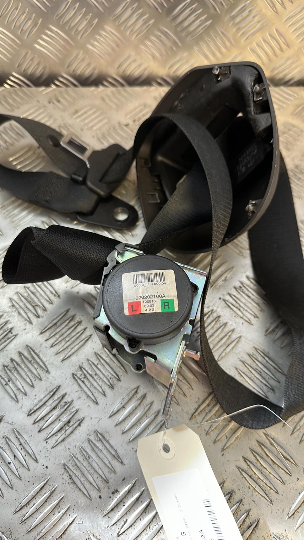 Ceinture arriere gauche MINI MINI 2 R60 COUNTRYMAN BREAK Diesel - 1