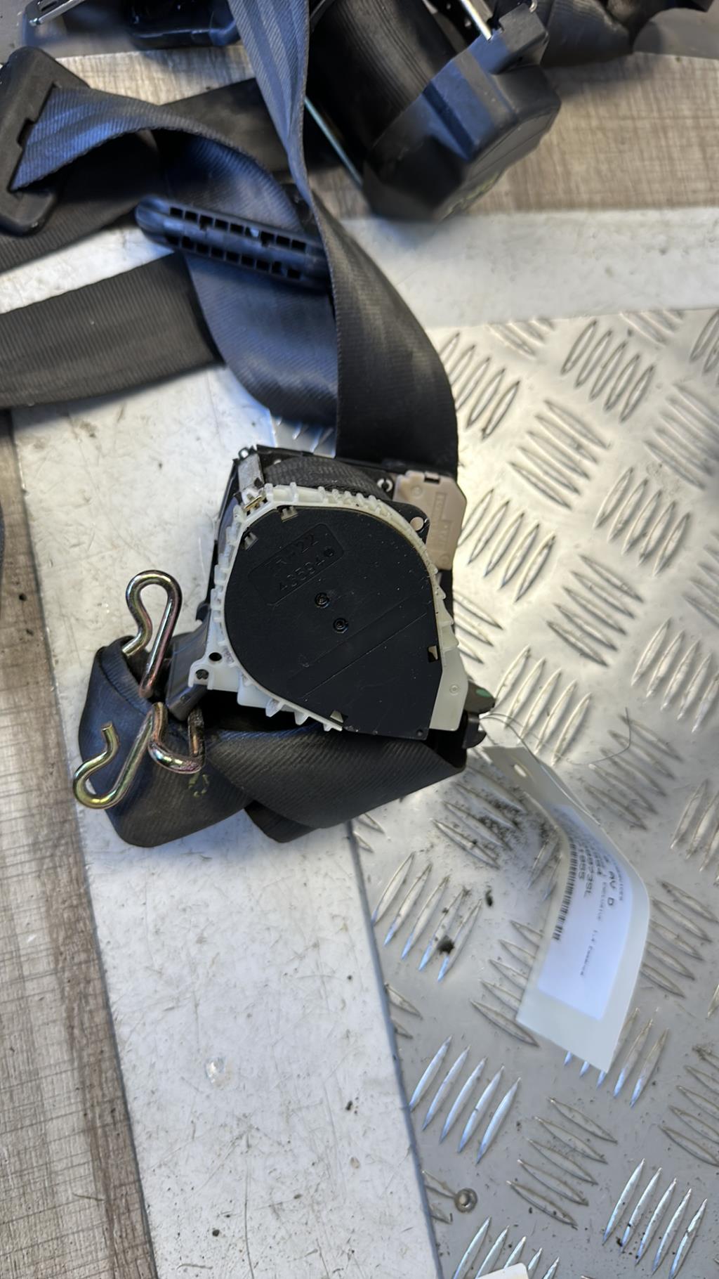 Cintura di sicurezza anteriore destra CITROEN C3 1 PHASE 1 Gasolina - 1