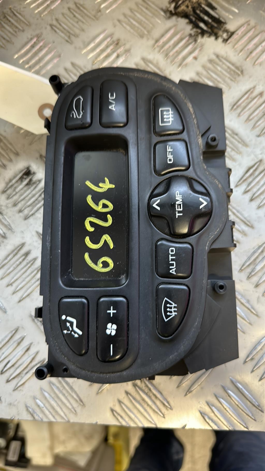 Commande chauffage PEUGEOT 307 PHASE 1 Diesel - 1