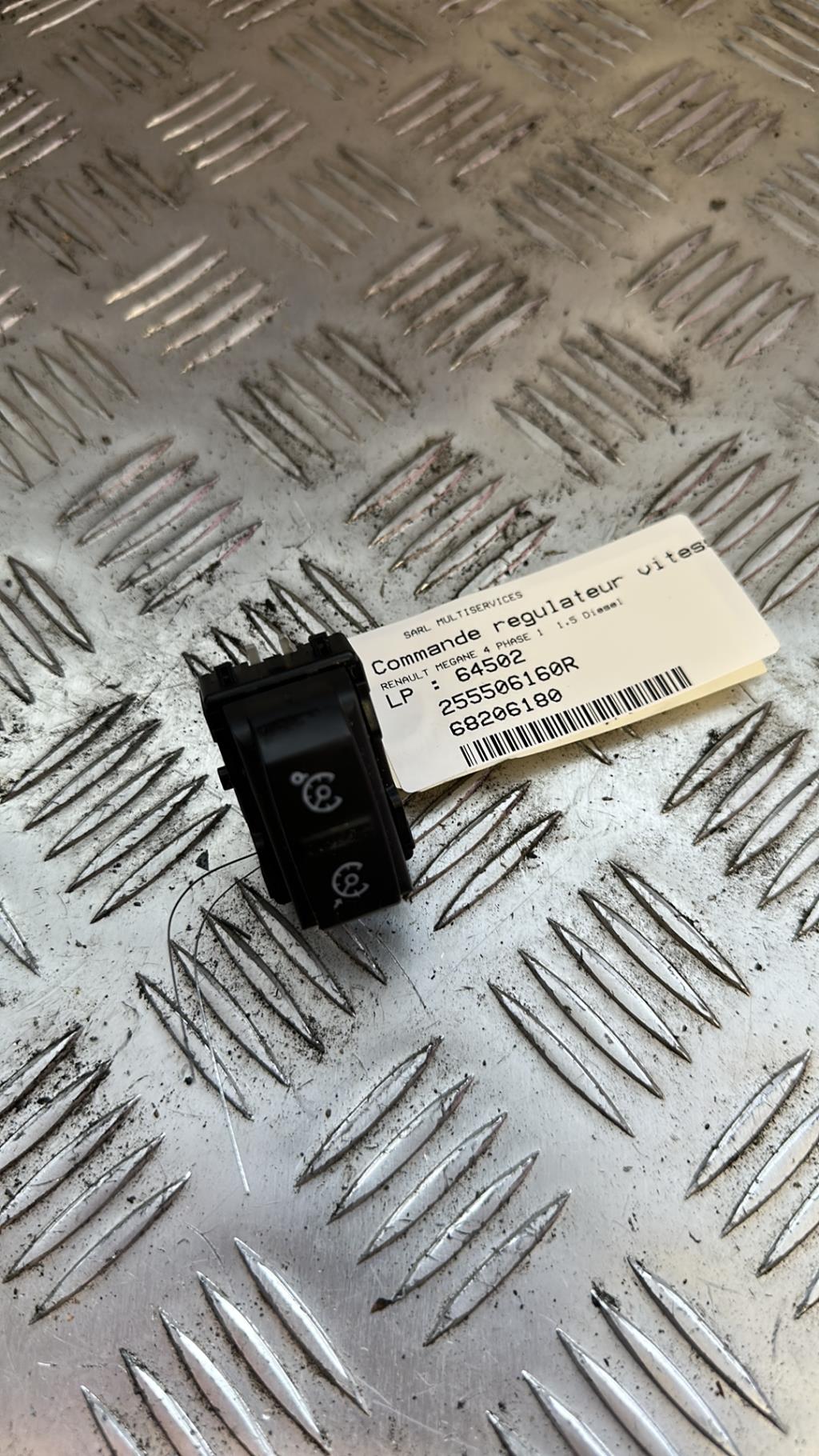 Commande regulateur vitesse RENAULT MEGANE 4 PHASE 1 Diesel - 1