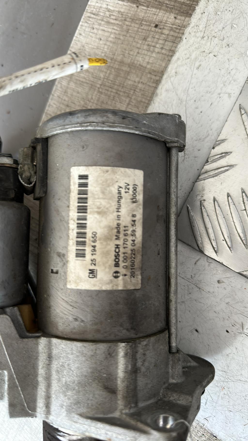 Demarreur OPEL CORSA E Essence - 1