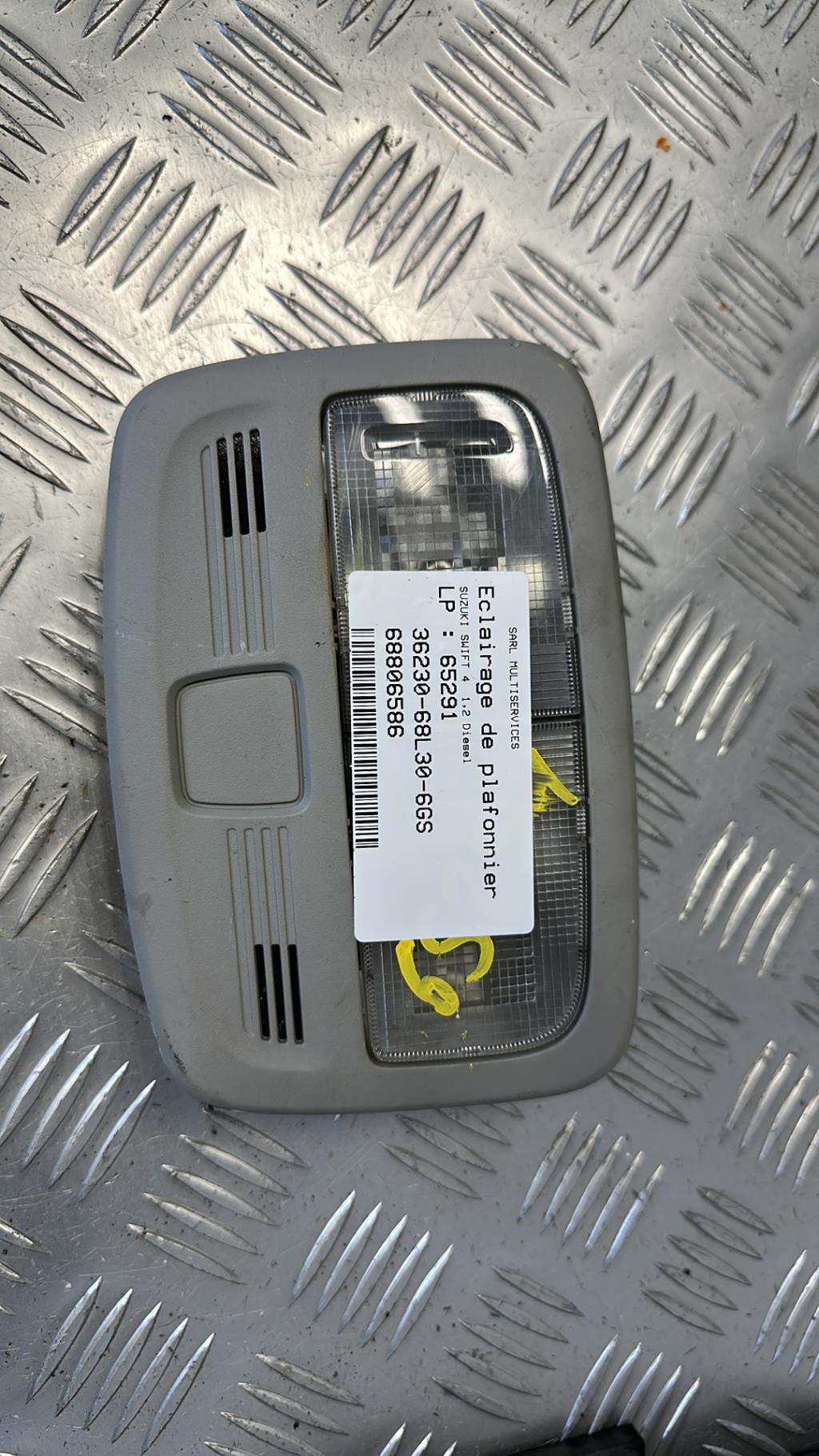 Eclairage de plafonnier SUZUKI SWIFT 4 Diesel - 1