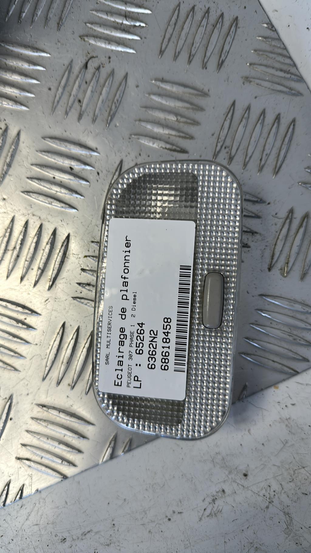Eclairage de plafonnier PEUGEOT 307 PHASE 1 Diesel - 1