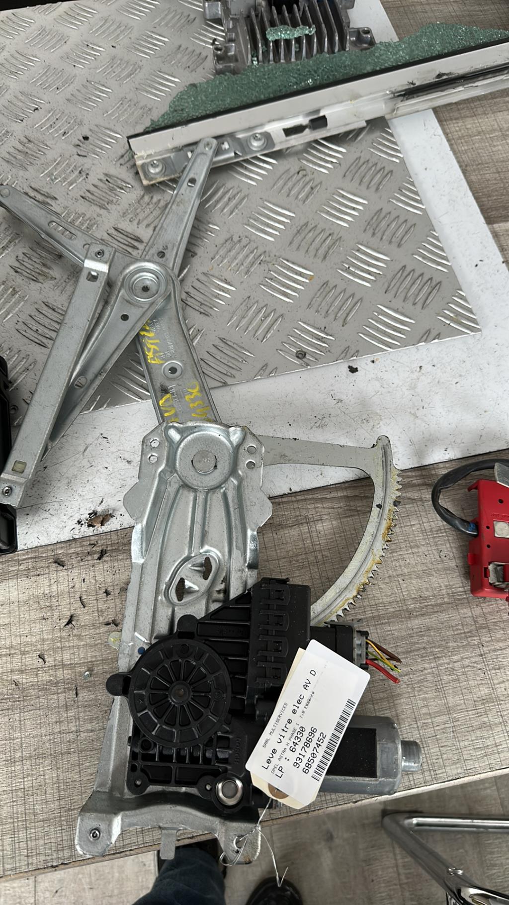 Alzacristalli elettrico anteriore destro OPEL ASTRA H PHASE 1 Gasolina - 1