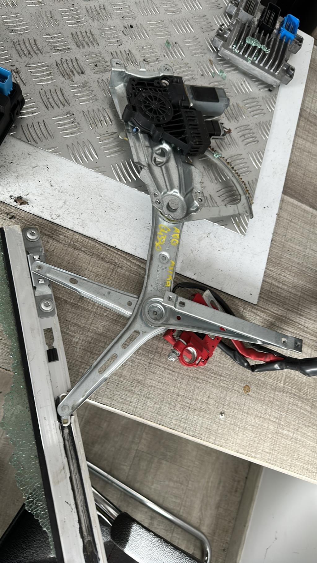 Alzacristalli elettrico anteriore sinistro OPEL ASTRA H PHASE 1 Gasolina - 1