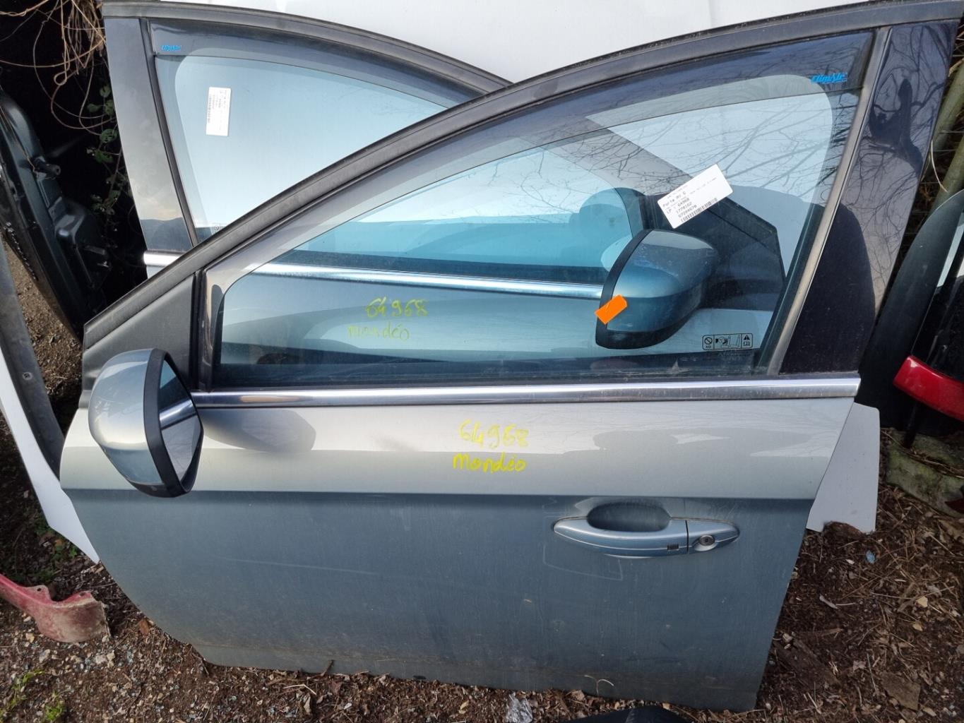 Portiera anteriore sinistra FORD MONDEO 3 PHASE 1 Diésel - 1