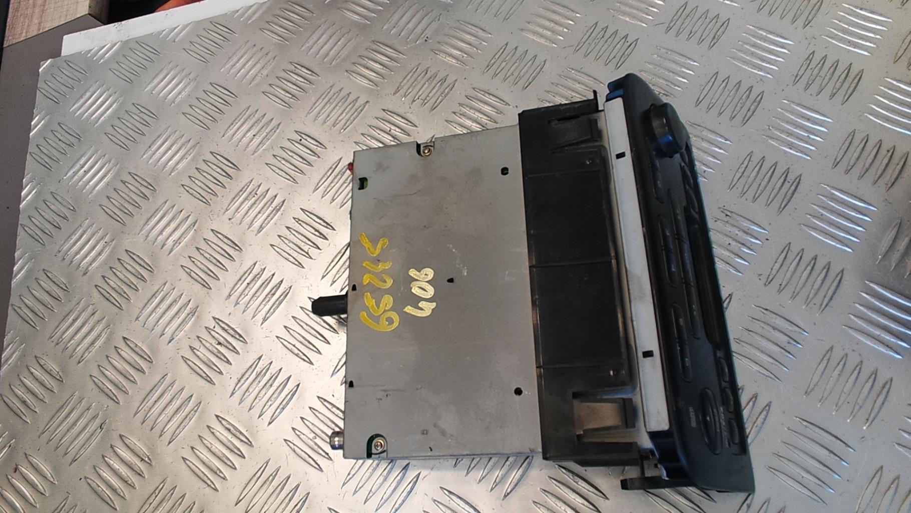 Autoradio originale PEUGEOT 406 PHASE 2 Diésel - 1