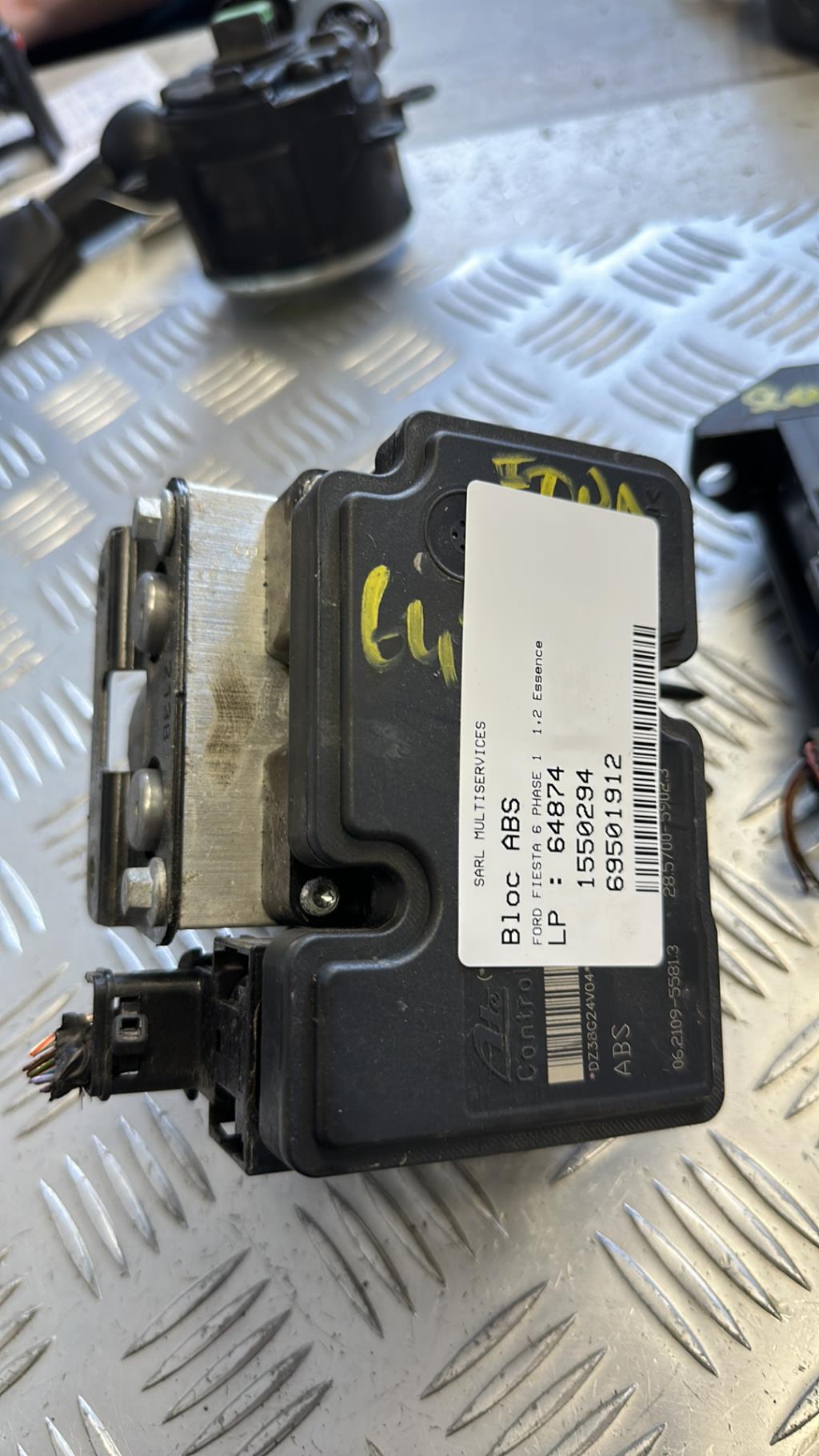 Blocco ABS (antibloccaggio freni) FORD FIESTA 6 PHASE 1 Gasolina - 1