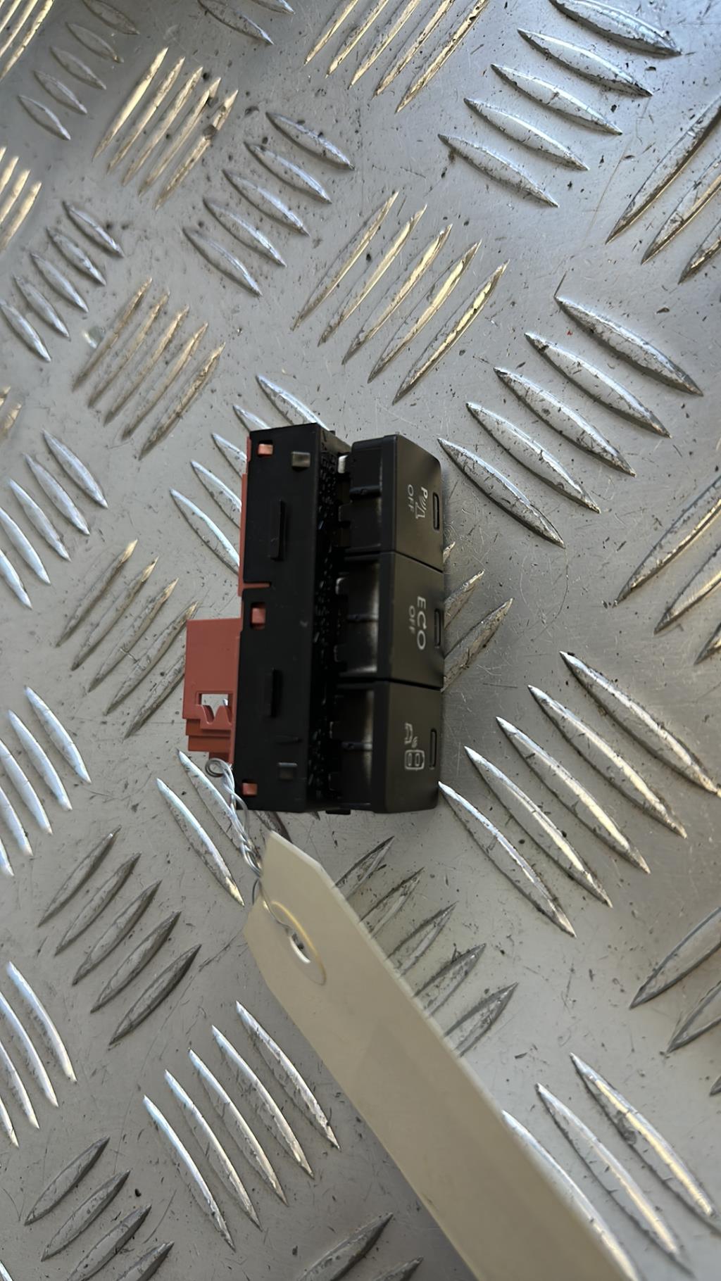 Bouton/Interrupteur CITROEN DS4 PHASE 1 Diesel - 1